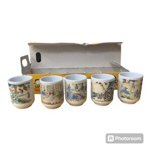 Korean famous painter, Shin Yun-bok, Soju Ceramic Set